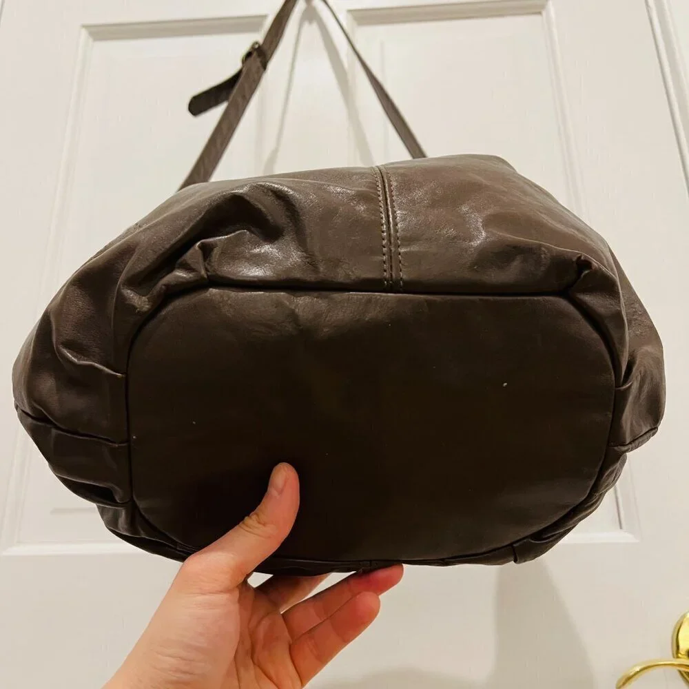 Vintage Stone Mountain Leather Shoulder Handbag Purse